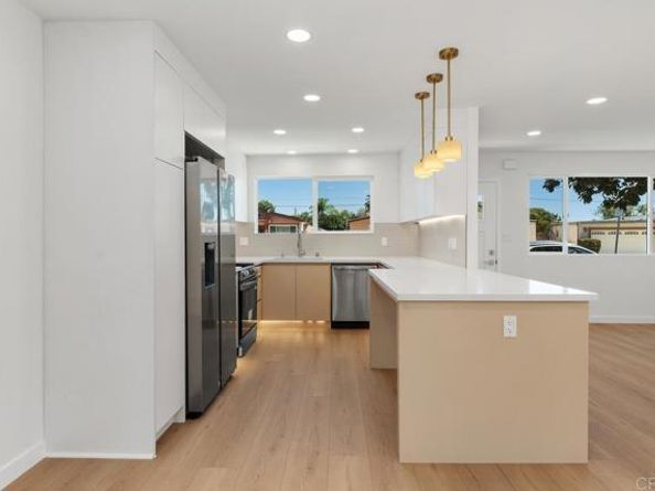 5020 Frink Ave, San Diego CA 92117