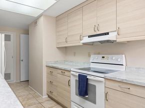 12389 Santiago Road, Rancho Bernardo (san Diego) CA 92128