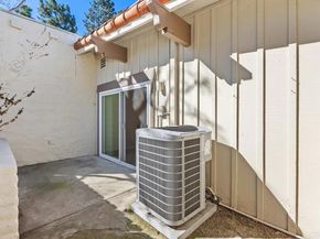 12389 Santiago Road, Rancho Bernardo (san Diego) CA 92128