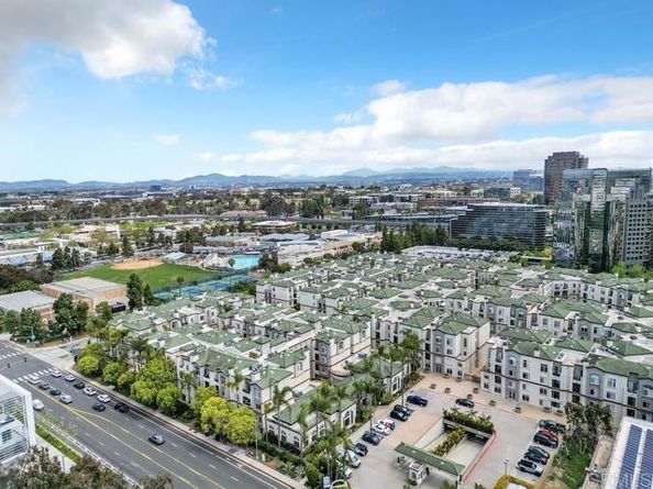 9253 Regents A203, La Jolla (san Diego) CA 92037