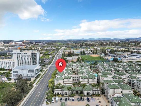 9253 Regents A203, La Jolla (san Diego) CA 92037
