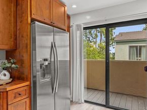 3330 Caminito Eastbluff 150, La Jolla (san Diego) CA 92037