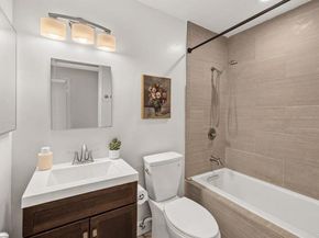 3330 Caminito Eastbluff 150, La Jolla (san Diego) CA 92037