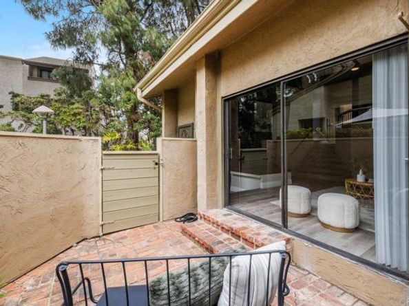 3330 Caminito Eastbluff 150, La Jolla (san Diego) CA 92037