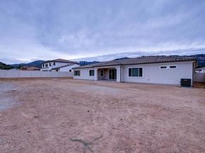 2981 Orchard Glen, Escondido CA 92026