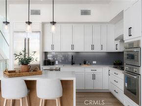 2648 State Street, Carlsbad CA 92008