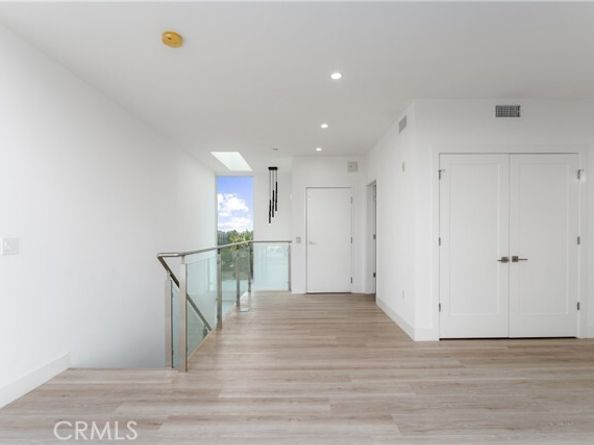 2648 State Street, Carlsbad CA 92008