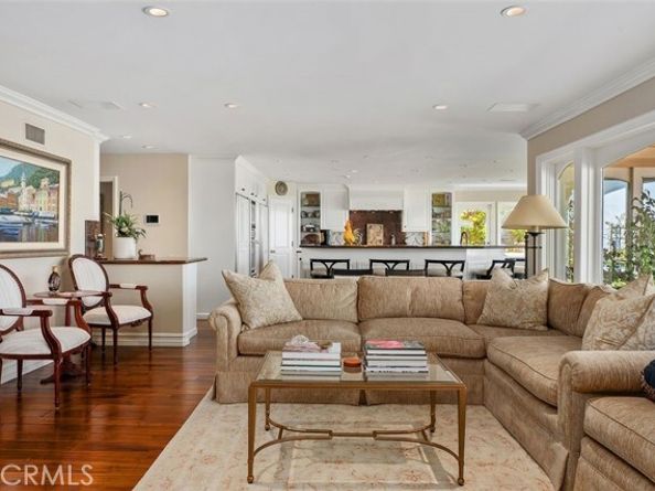 49 Cambria Drive, Corona Del Mar (newport Beach) CA 92625