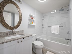 327 Chestnut Avenue 102, Long Beach CA 90802