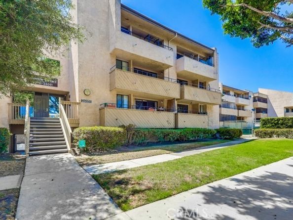 26051 Vermont Avenue 103C, Harbor City (los Angeles) CA 90710