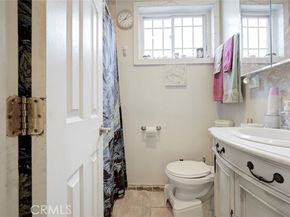 13158 Carl Street, Pacoima (los Angeles) CA 91331