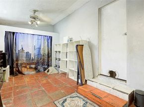 13158 Carl Street, Pacoima (los Angeles) CA 91331