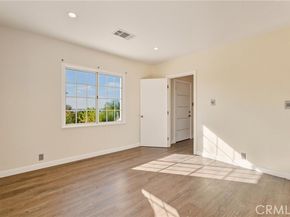 1659 Puebla, Glendale CA 91207