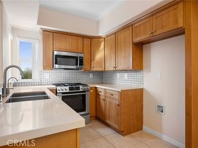 7225 Apperson 105, Tujunga (los Angeles) CA 91042