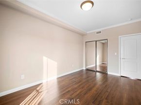 7225 Apperson 105, Tujunga (los Angeles) CA 91042