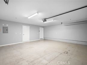 7225 Apperson 105, Tujunga (los Angeles) CA 91042