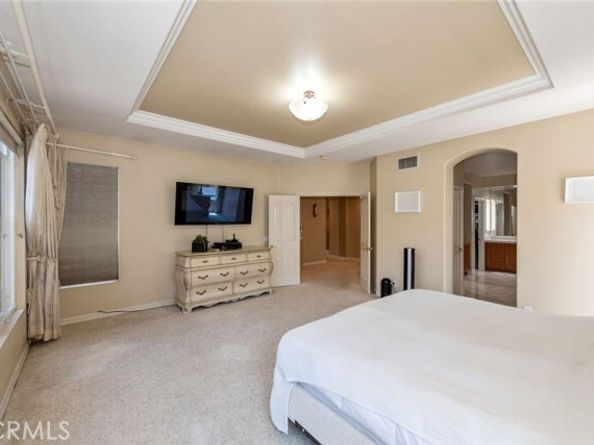 2 Shadow, Irvine CA 92620