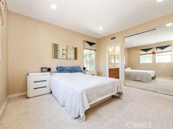 2 Shadow, Irvine CA 92620