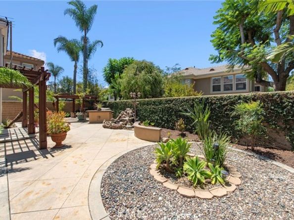 2 Shadow, Irvine CA 92620