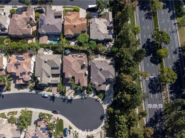 2 Shadow, Irvine CA 92620