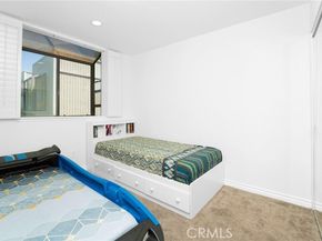 646 Sycamore Avenue 18, Claremont CA 91711