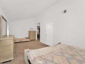 646 Sycamore Avenue 18, Claremont CA 91711