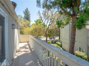 646 Sycamore Avenue 18, Claremont CA 91711