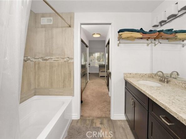 646 Sycamore Avenue 18, Claremont CA 91711