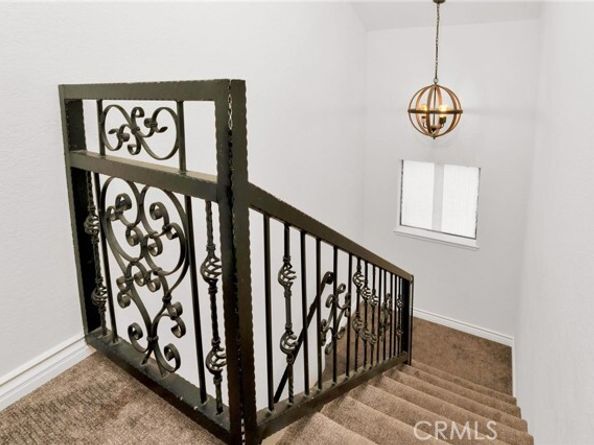 646 Sycamore Avenue 18, Claremont CA 91711