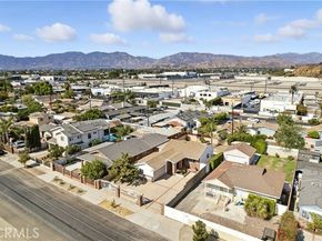 10414 El Dorado Avenue, Pacoima (los Angeles) CA 91331