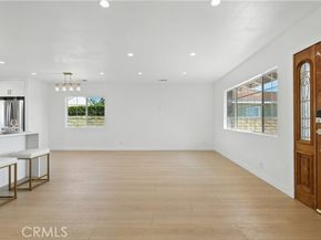 10414 El Dorado Avenue, Pacoima (los Angeles) CA 91331
