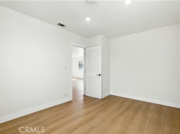 10414 El Dorado Avenue, Pacoima (los Angeles) CA 91331