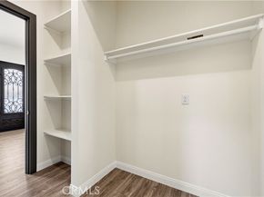 8149 Saint Clair, North Hollywood (los Angeles) CA 91605