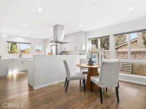 10000 Amestoy Avenue, Northridge (los Angeles) CA 91325