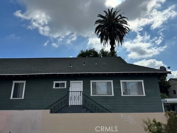 4636 Russell Avenue, Los Angeles CA 90027
