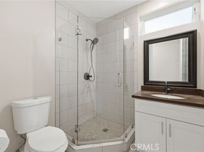 7608 Ani Way, North Hollywood (los Angeles) CA 91605