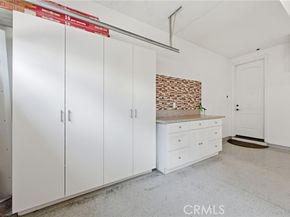 7608 Ani Way, North Hollywood (los Angeles) CA 91605