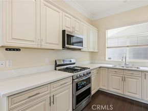 7608 Ani Way, North Hollywood (los Angeles) CA 91605