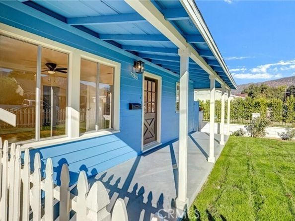 10335 Scoville Avenue, Sunland (los Angeles) CA 91040