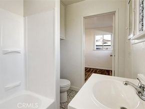 10335 Scoville Avenue, Sunland (los Angeles) CA 91040