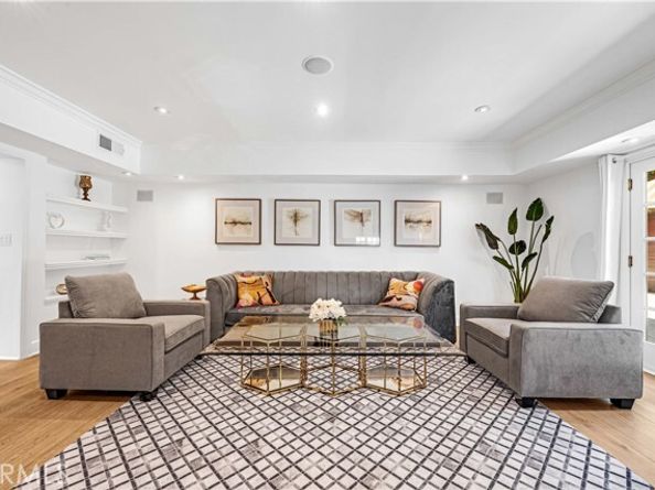 15464 Duomo Via Street, Los Angeles CA 90077