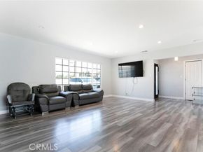 11024 Peoria Street, Sun Valley (los Angeles) CA 91352