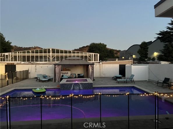 11024 Peoria Street, Sun Valley (los Angeles) CA 91352