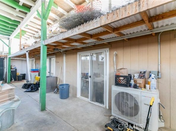 11024 Peoria Street, Sun Valley (los Angeles) CA 91352