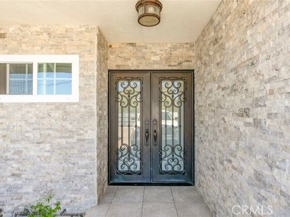 11024 Peoria Street, Sun Valley (los Angeles) CA 91352