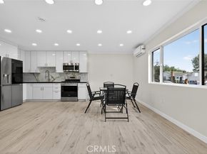 15753 Cohasset Street, Van Nuys (los Angeles) CA 91406