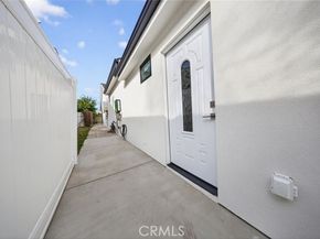 15753 Cohasset Street, Van Nuys (los Angeles) CA 91406