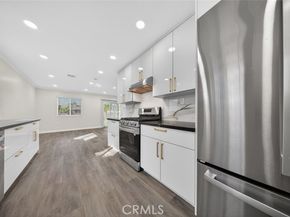 15753 Cohasset Street, Van Nuys (los Angeles) CA 91406