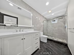 15753 Cohasset Street, Van Nuys (los Angeles) CA 91406