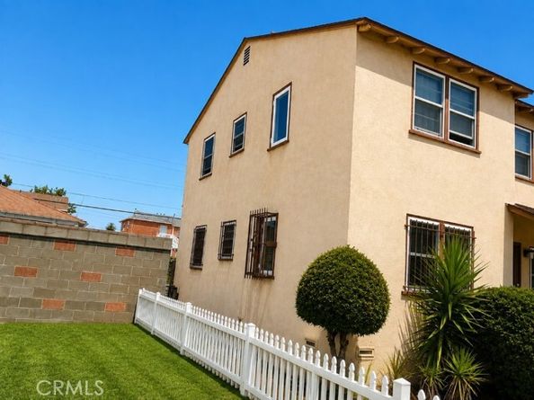 10200 S Wilton Place, Los Angeles CA 90047